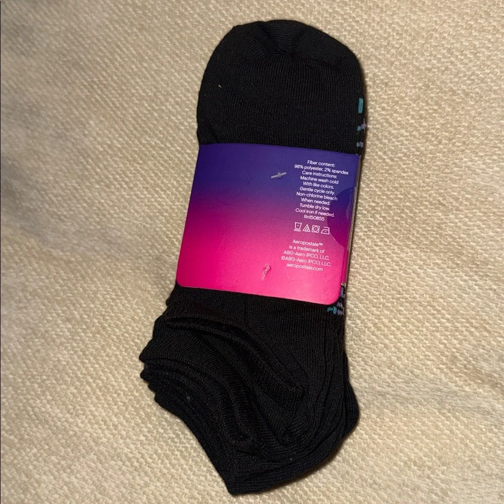 NWT Aeropostale Black Women’s low cut Socks 5 Pack